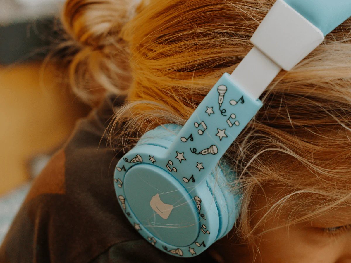 Light Blue Headphones for Kids - Toniebox 1 - Image 5