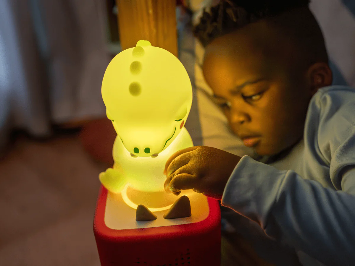 Sleepy Friends: Sleepy Crocodile Night Light - Image 4